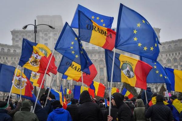 Oradea susține protestul diasporei din București