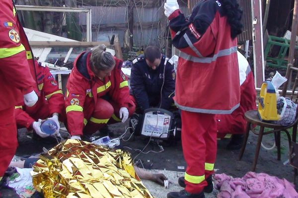 Răniți în urma curățării prin ardere a terenurilor în localitatea Mierlău și Sacalasău