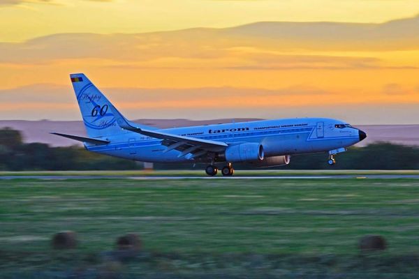 TAROM introduce curse externe spre Italia și Spania de pe aeroportul Oradea