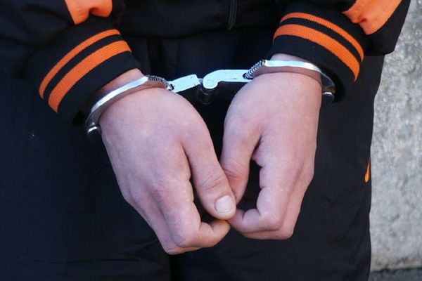 Bănuit de tâlhărie, reținut de polițiștii orădeni