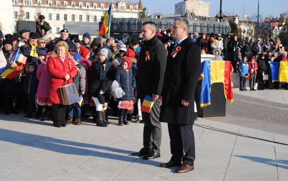 Sute de de orădeni au sărbătorit Ziua Unirii