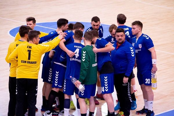 Echipa de handbal a învins satelitul Potaissei Turda