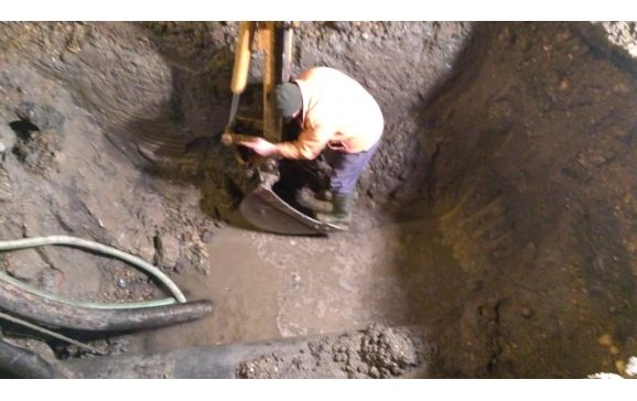 Avaria de pe bulevardul Decebal este în curs de remediere