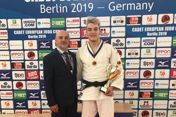 Alex George Creț, locul 1 la etapa de Cupa Europeană de judo pentru cadeți de la Berlin