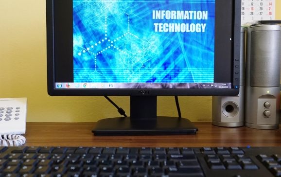 Constituirea unui fond local de investiții cu scopul sprijinirii firmelor locale de tip start-up din domeniul IT