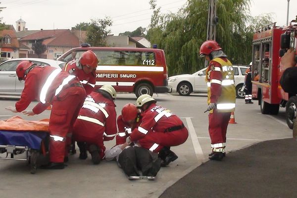 Bărbat din comuna Spinuș strivit de zidul propriei locuințe
