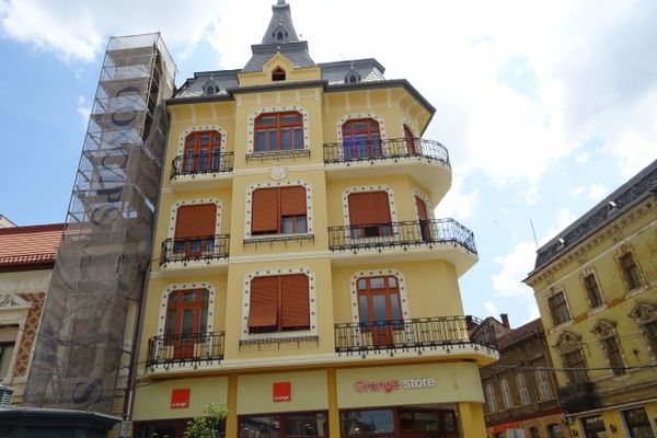 Fațada casei Kolozsváry a fost reabilitată