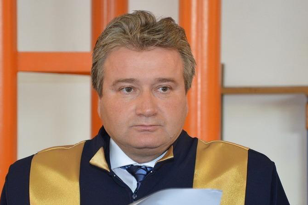 Punct de vedere al Rectorului Universității din Oradea vis-a-vis de demisia Președintelului Senatului UO