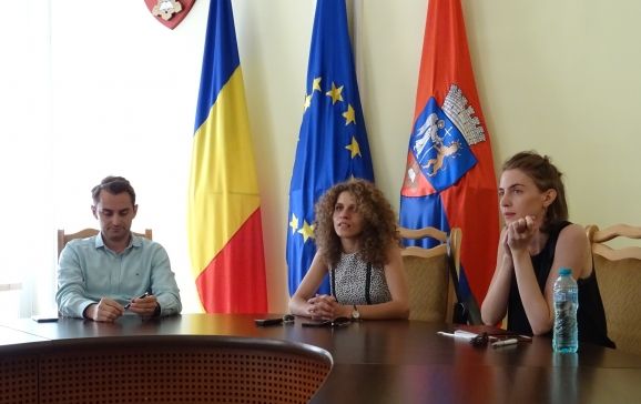 Poezia e în cetate: Citadel Delivery, pentru prima dată în Oradea