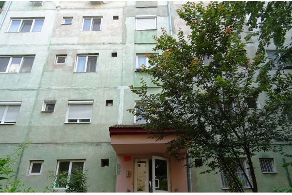 Au fost semnate contractele de finanțare din fonduri europene pentru reabilitarea termică a 21 de blocuri