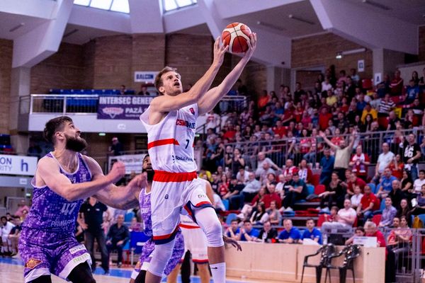 Arturas Valeika continuă alături de CSM CSU Oradea