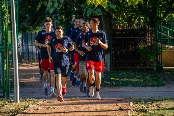 Echipa de baschet a clubului CSM CSU Oradea s-a reunit pentru noul sezon