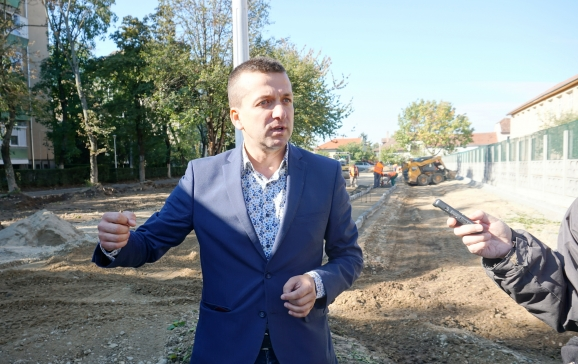 2000 de locuri noi de parcare de domiciliu, până la sfârșitul anului în Oradea