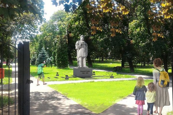 Primăria Oradea îi invită pe orădeni sâmbătă, 5 octombrie la dezvelirea statuii lui Emanuil Gojdu