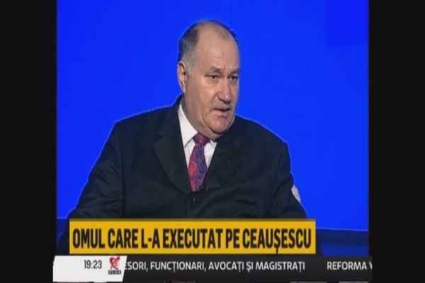 Omul care l-a împuşcat pe Ceauşescu: "S-a tras de la un metru şi jumătate, fără niciun ordin". Detalii cutremurătoare: "Am tras 30 de cartuşe în Elena Ceauşescu, pentru că se zbătea"
