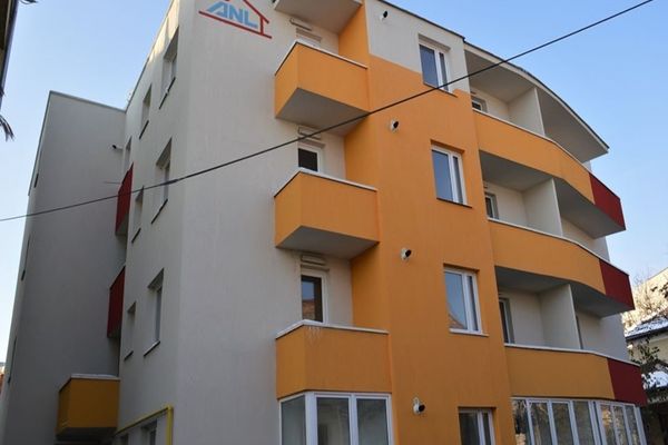 Medicii de la Spitalul Județean Satu Mare au primit locuințe în blocul ANL