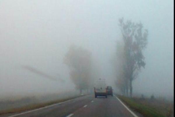 Peste jumătate din țară, sub cod galben de ceață, chiciură și polei