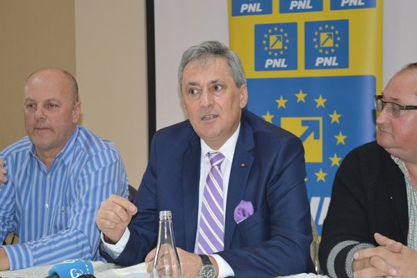 Marcel Vela: ”Dacă guvernul nu va fi votat şi va fi boicotat de către PSD, românii îşi vor dori alegeri anticipate”