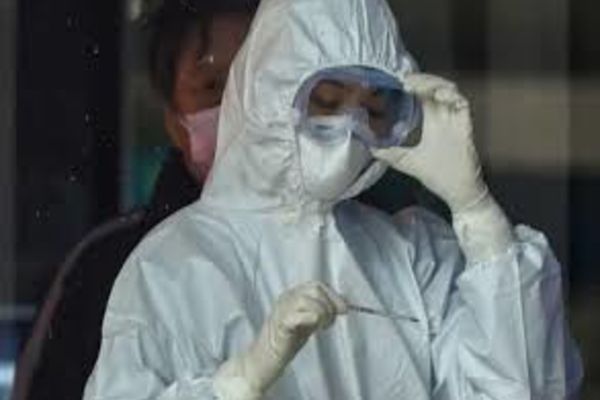 Numărul cazurilor de coronavirus în Rusia crește alarmant. 10.581 de noi infectări în doar 24 ore.