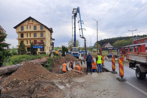 Lucrările de reabilitare a DN76 Oradea-Deva, sunt realizate în proporție de 53%