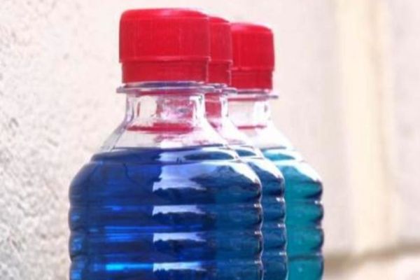 10 persoane din Iași au murit după ce au băut spirt contrafăcut