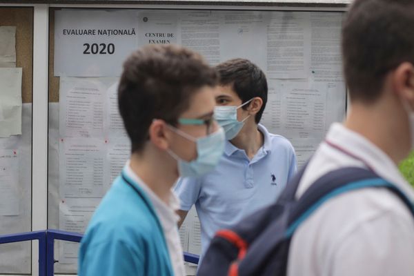 EVALUAREA NAŢIONALĂ 2020. 76,10% dintre elevi au obținut medii de trecere. Care sunt județele fruntașe