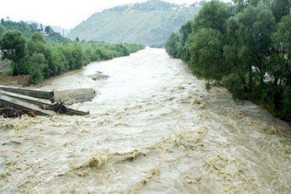 Copilul de 4 ani luat de viitură la Valea de Sus a fost găsit decedat