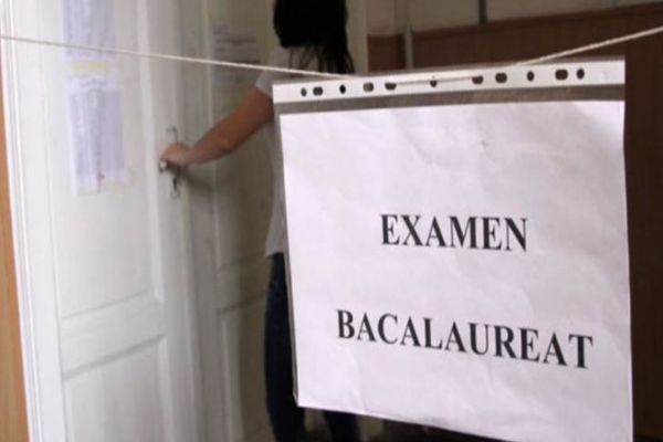 Emoții uriașe pentru absolvenții clasei a XII-a. Prima zi din Bacalaraureat 2020