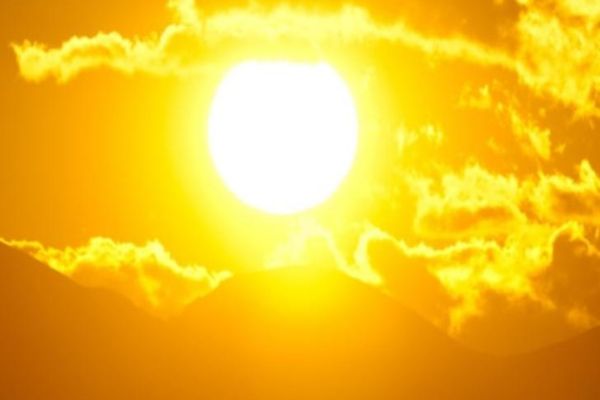 Alerte meteo: cod galben de CANICULĂ, cod portocaliu de PLOI