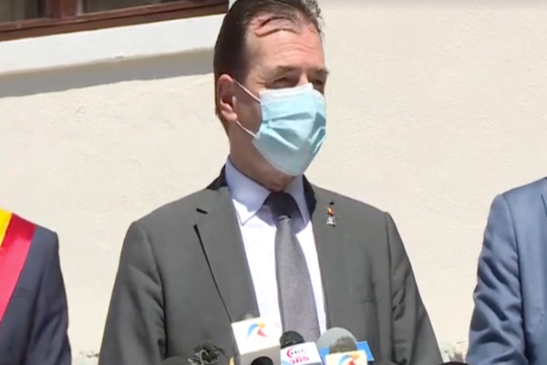 Ludovic Orban: ”Dacă se suspendă cursurile, un părinte va avea posibilitatea să stea acasă cu copilul și va primi 75% din salariu”