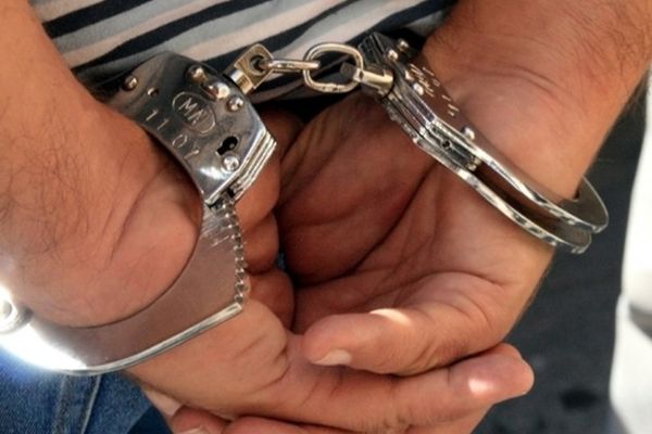 Bihorean, reținut pentru trafic de persoane și minori! Victimele au fost deposedatee de actele de identitate și au fost supuse la muncă forțată