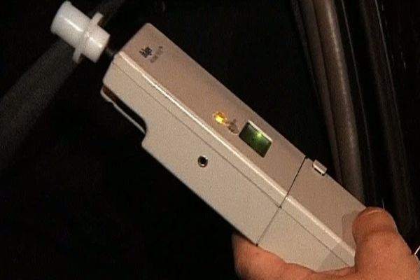 Bihoreni, prinși băuți la volan! S-a lăsat cu dosare penale