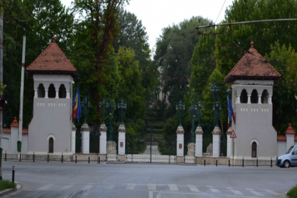 Protest inedit al elevilor la Cotroceni