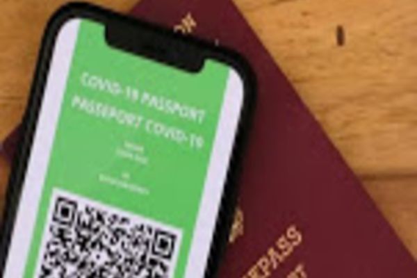 Adeverințele clasice de vaccinare NU mai sunt valabile din 12 august - De unde descarci pașaportul COVID-19
