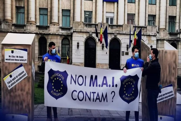 Angajații din poliție, penitenciare și militarii rezerviști declanșează proteste în toată țara