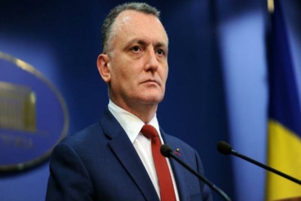 Ministrul Educaţiei, Sorin Cîmpeanu, anunță că o școală intră în online atunci când cel puţin jumătate din numărul de clase au activitatea fizică suspendată