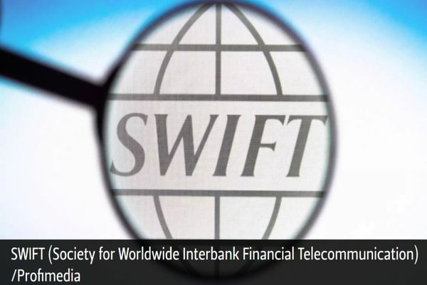 7 bănci rusești, EXCLUSE de UE din SWIFT! Care sunt acestea și cine face EXCEPȚIE