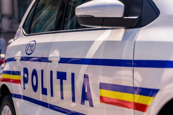 Amenzi de peste 58.000 lei, aplicate în trafic de polițiștii bihoreni, într-o singură zi! 18 șoferi au rămas fără permise 