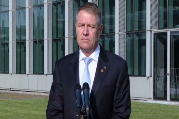Iohannis, la summitul NATO: S-a stabilit ca grupul de luptă NATO să aibă o bază la noi în țară. Românii sunt în siguranță