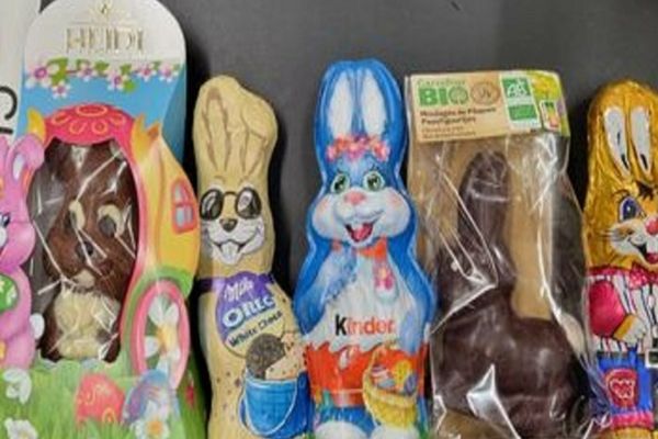 Avertisment al Asociației Pro Consumatori: 12 lingurițe de zahăr într-un iepuraș de ciocolată și dulciuri cu hidroxid de sodiu (soda caustică)!