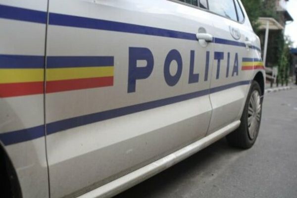 Aproximativ 180 de șoferi, amendați în trafic de polițiștii bihoreni! 14 au rămas fără permise
