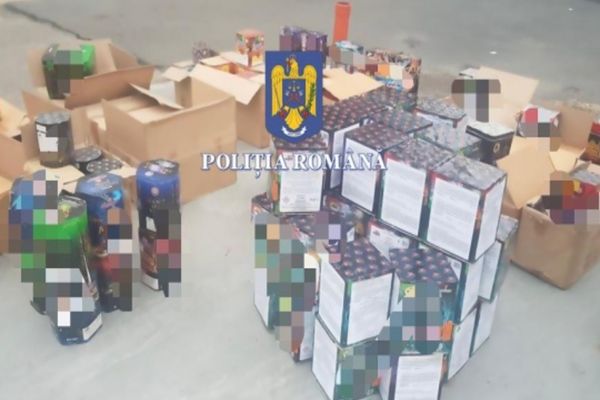 Acţiune naţională „FOC DE ARTIFICII 2022-2023”.  Peste 87 de tone de articole pirotehnice, indisponibilizate de poliţişti