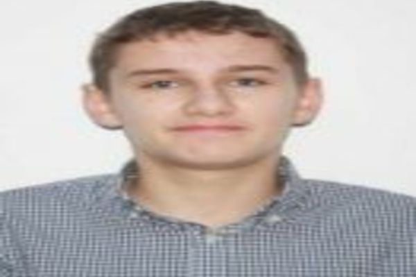 Adolescent din Oradea dispărut de la domiciliu! Dacă îl vedeți, sunați la 112
