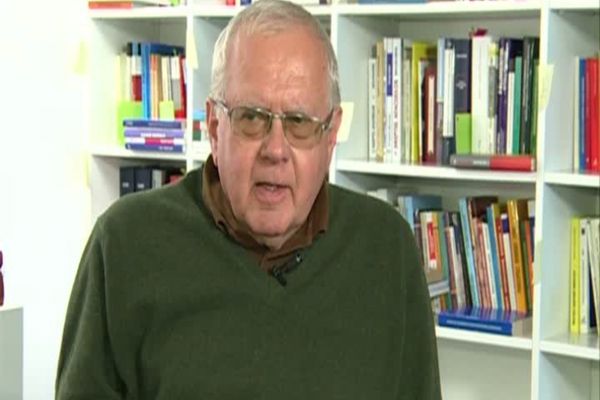 Fostul ministru al Apărării, Victor Babiuc a încetat din viaţă la vârsta de 84 de ani