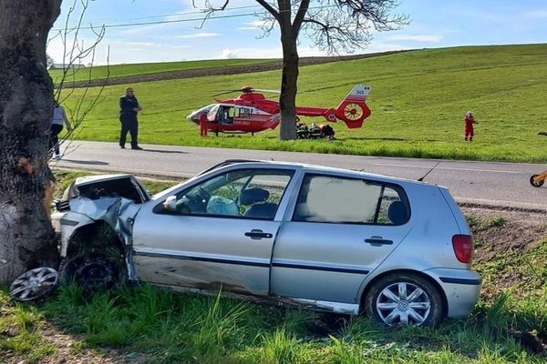 Accident pe DN1, în Valea Mare de Criș! Trei persoane, la spital