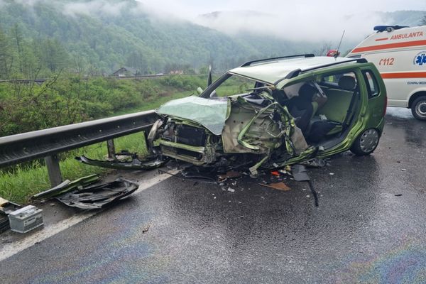 Accident deosebit de grav pe DN1 în judeţul Cluj! Un bărbat din Bihor şi-a pierdut viaţa (FOTO)