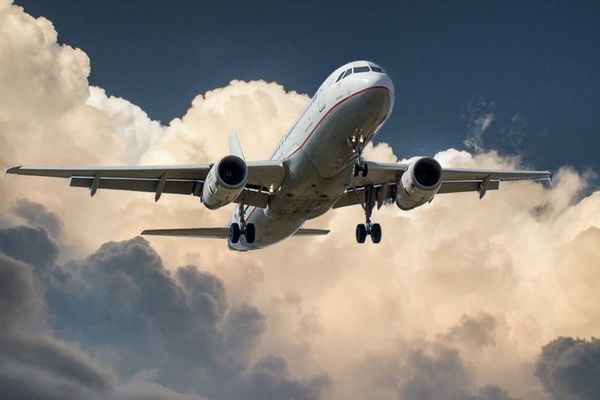 S-a aflat motivul pentru care un cetățean polonez a anunțat că ar fi o bombă în avionul care a aterizat de urgență la Timișoara