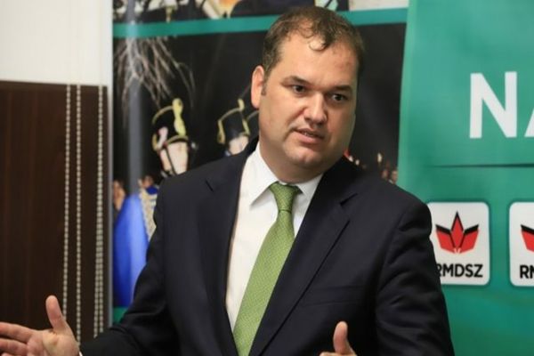 Parlamentarii UDMR nu votează comasarea alegerilor. Cseke Attila: „Este un proiect neconstituțional”