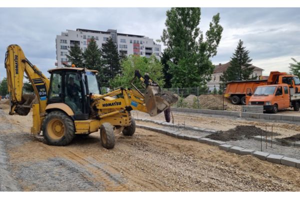 Mai multe străzi din Oradea se află în curs de modernizare