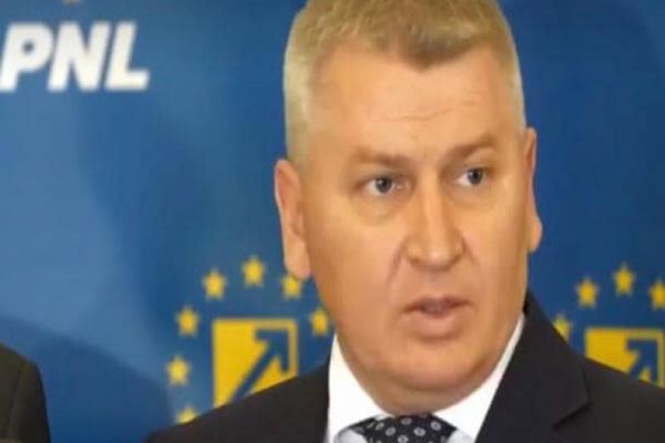CONFLICT ÎN COALIȚIE: ROMAN CERE DEMITEREA MINISTRULUI SĂNĂTĂȚII DUPĂ SCANDALUL DIN CADRUL SPITALULUI „SFÂNTUL PANTELIMON”